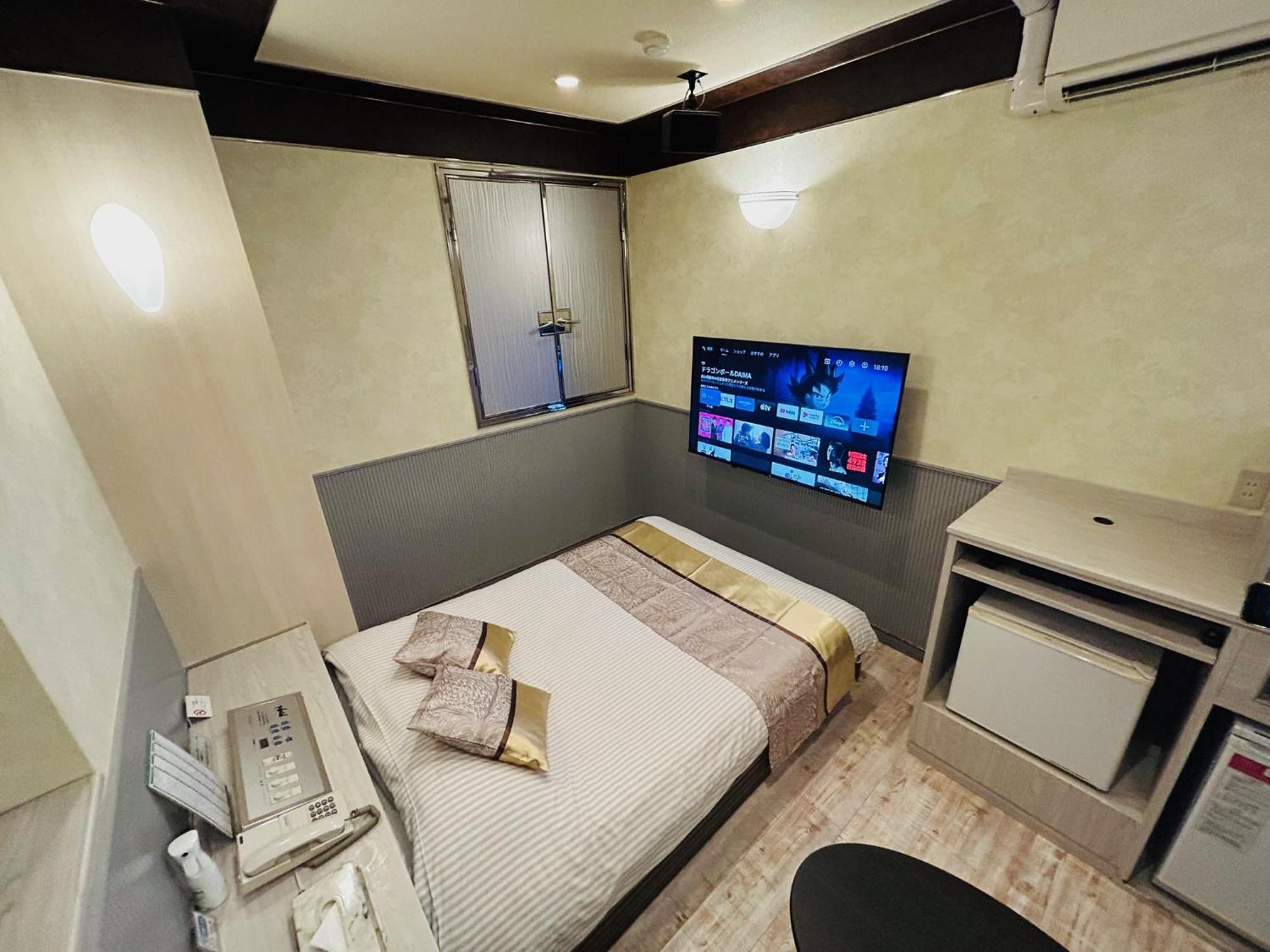 Hotel Crystal 大人専用 東京都 外观 照片