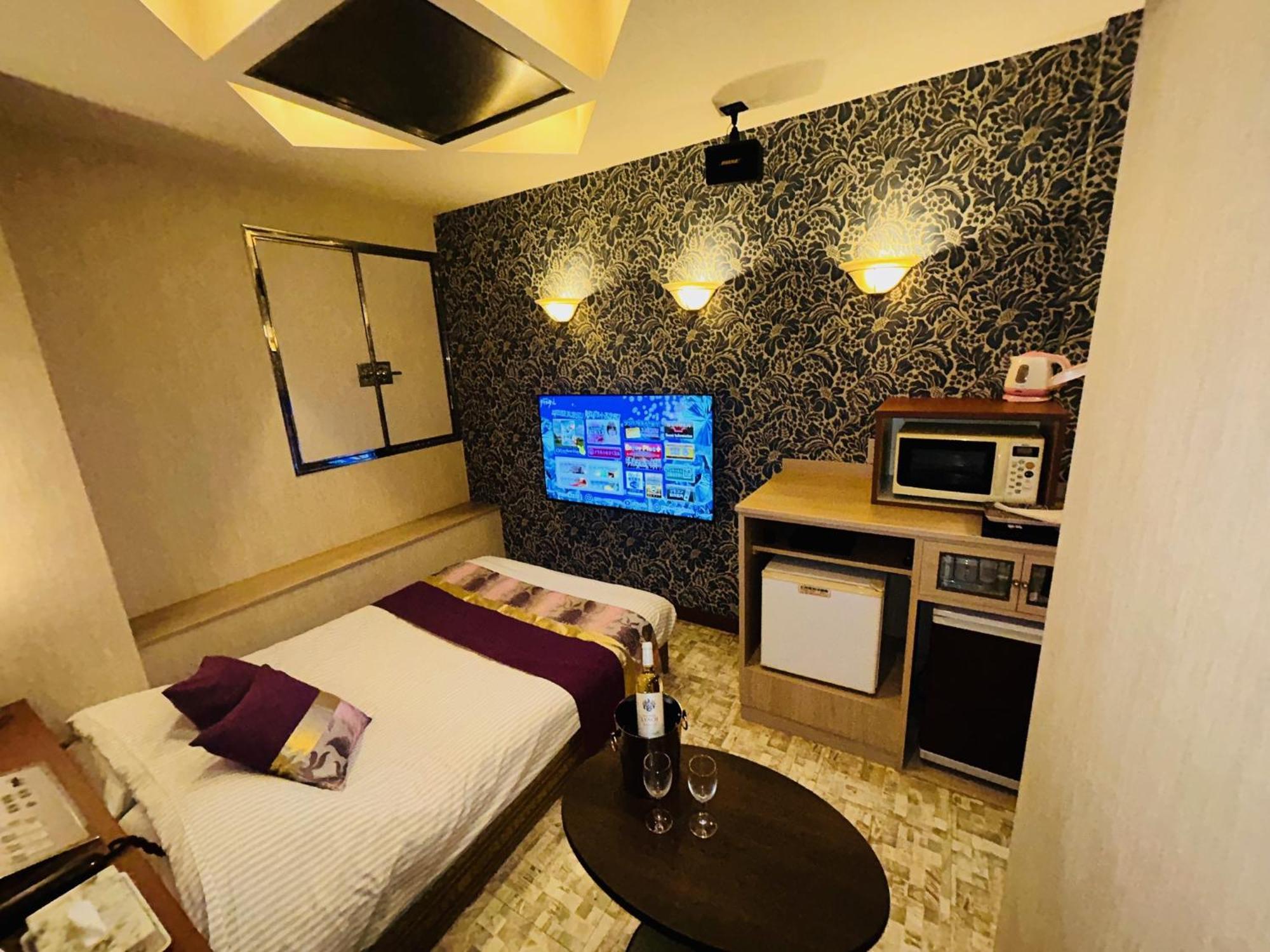 Hotel Crystal 大人専用 東京都 外观 照片