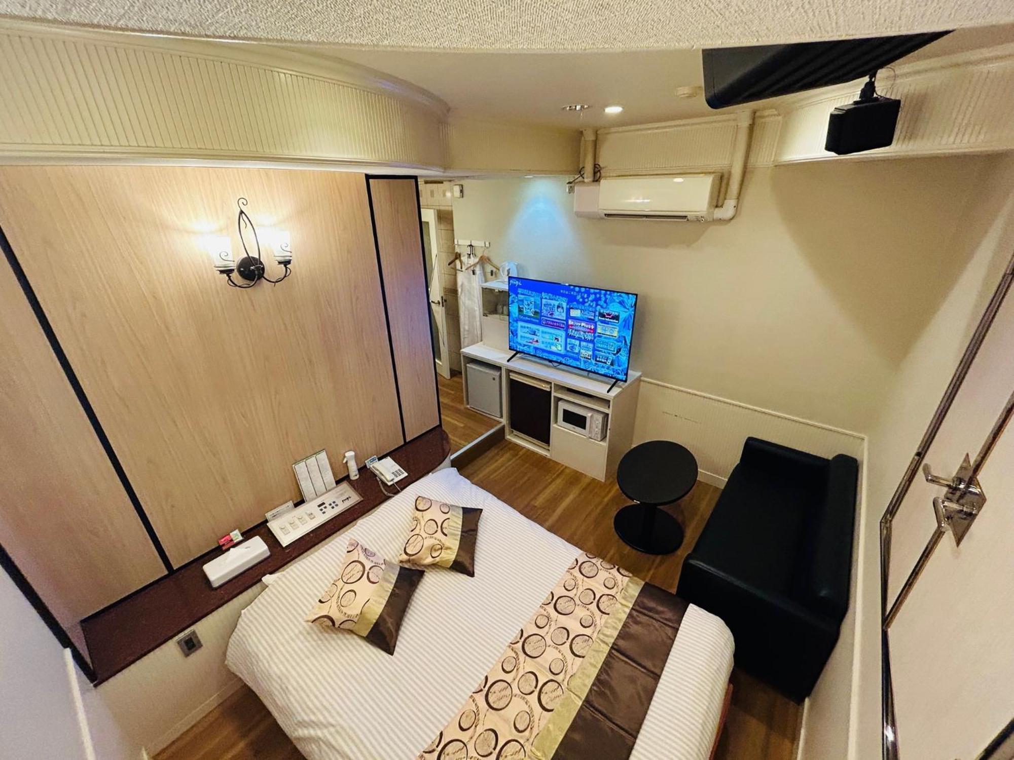 Hotel Crystal 大人専用 東京都 外观 照片