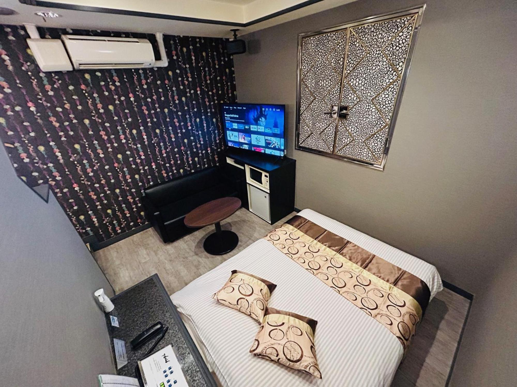 Hotel Crystal 大人専用 東京都 外观 照片